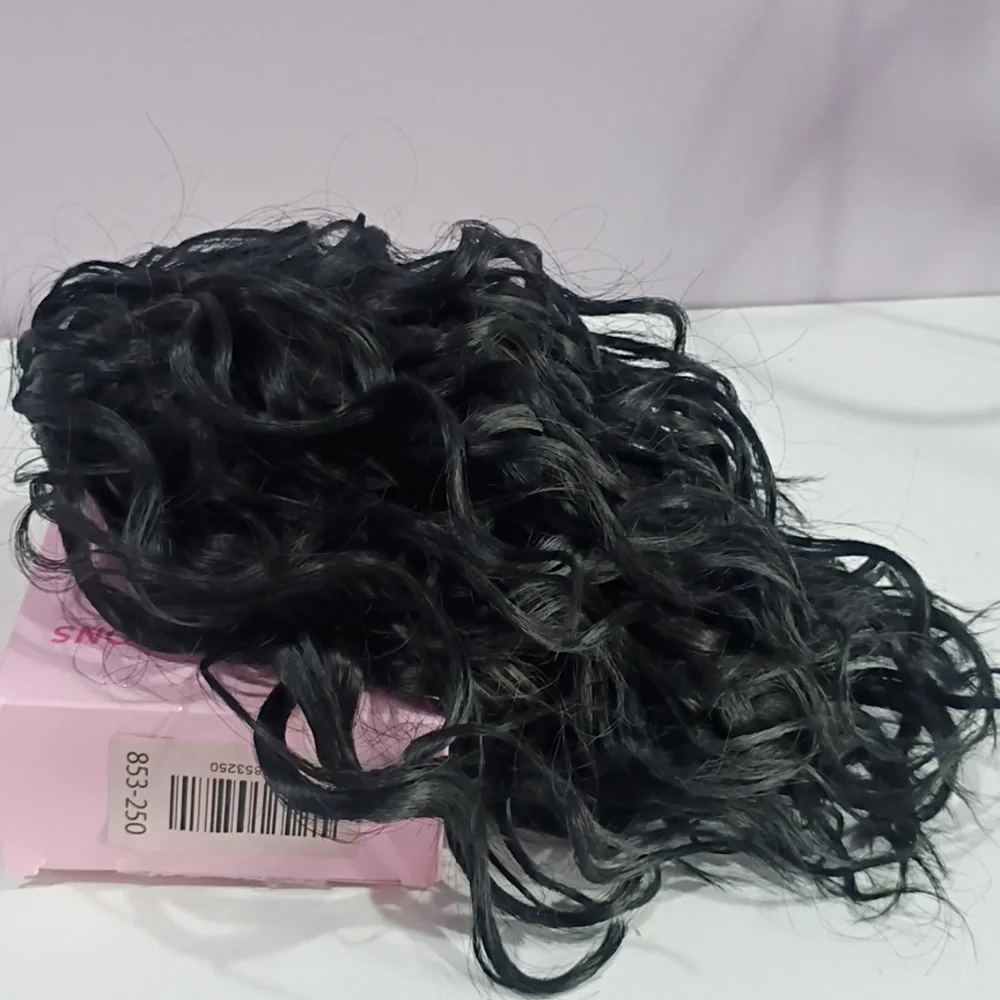 12” Curly Clip-In Ponytail • Black‎ • Natural Look • Volumizing • New